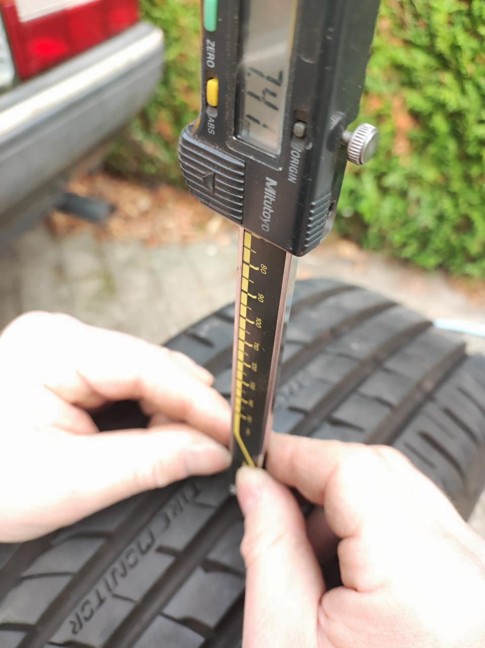 Twee stuks General Altimax One S zomerbanden 205/60 R15 91H