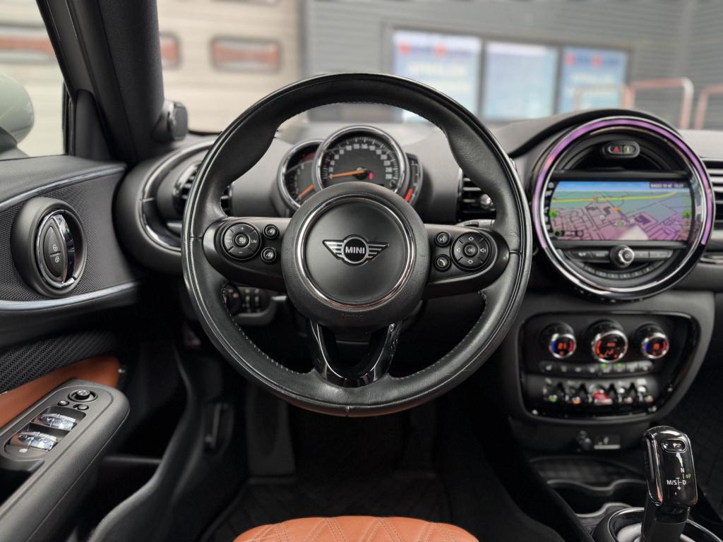 Mini Clubman mini 1.5 one chili vol-leder, véél opties + nl-auto!