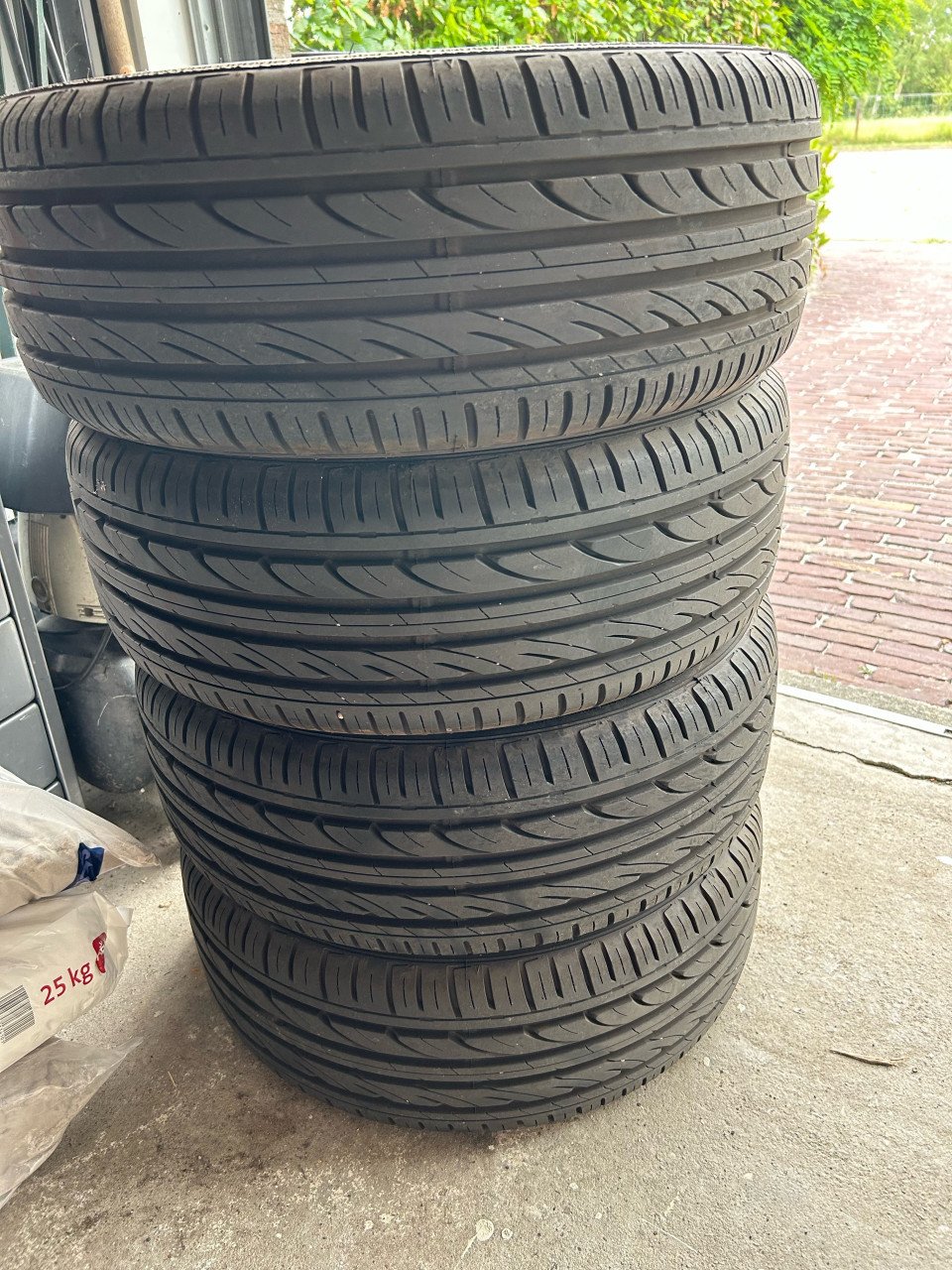 Renault velgen met zgn banden