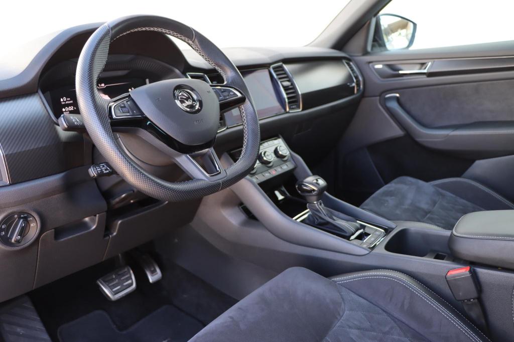 Skoda Kodiaq 1.5 tsi sportline business 150pk dsg7 7p. | pano | trekhaak | 