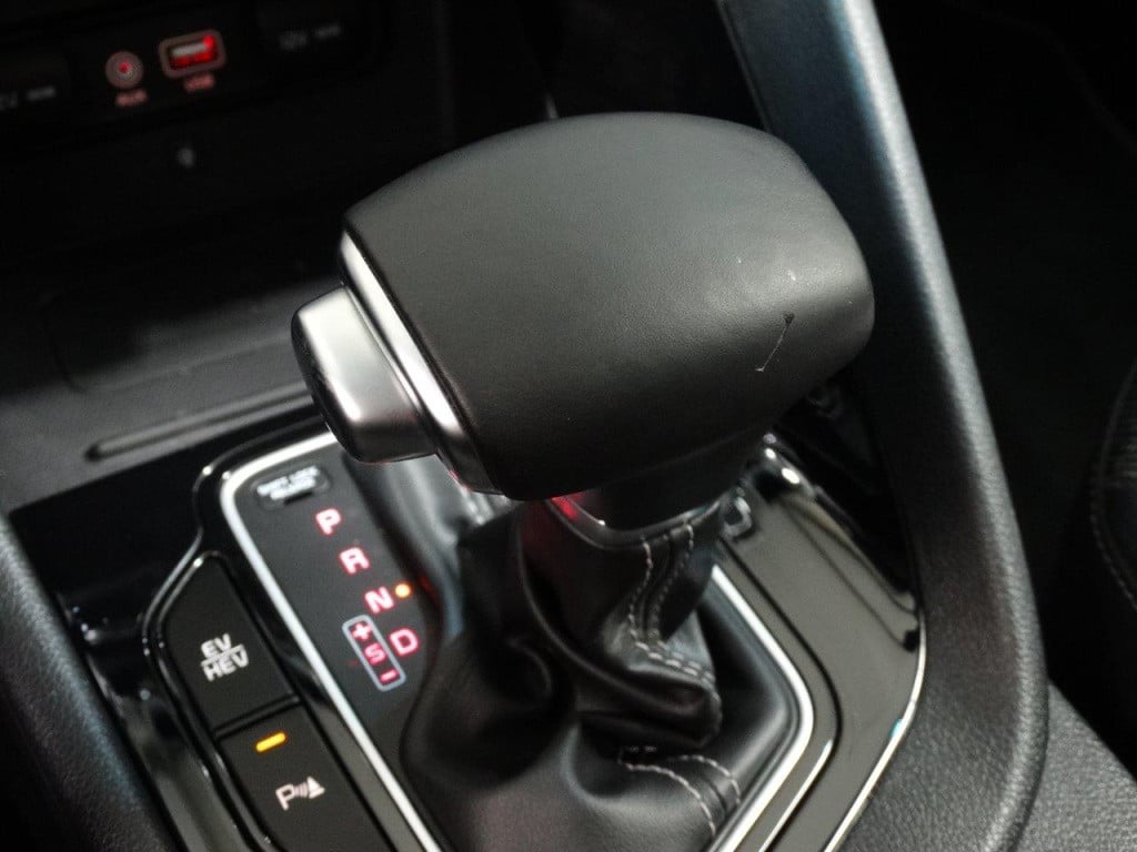 Kia Niro 1.6 gdi phev 141pk dct6 dynamicplusline