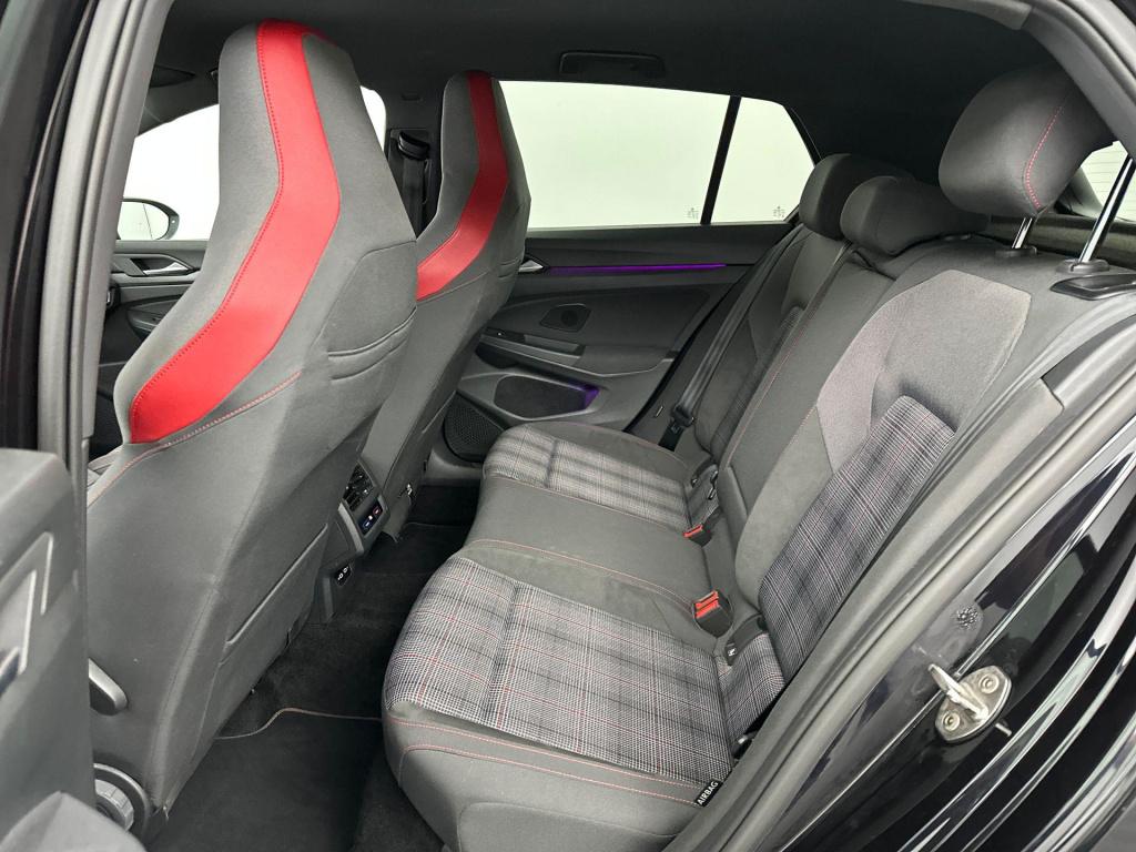 Volkswagen Golf 2.0 tsi gti | camera | harman kardon | head-up-display