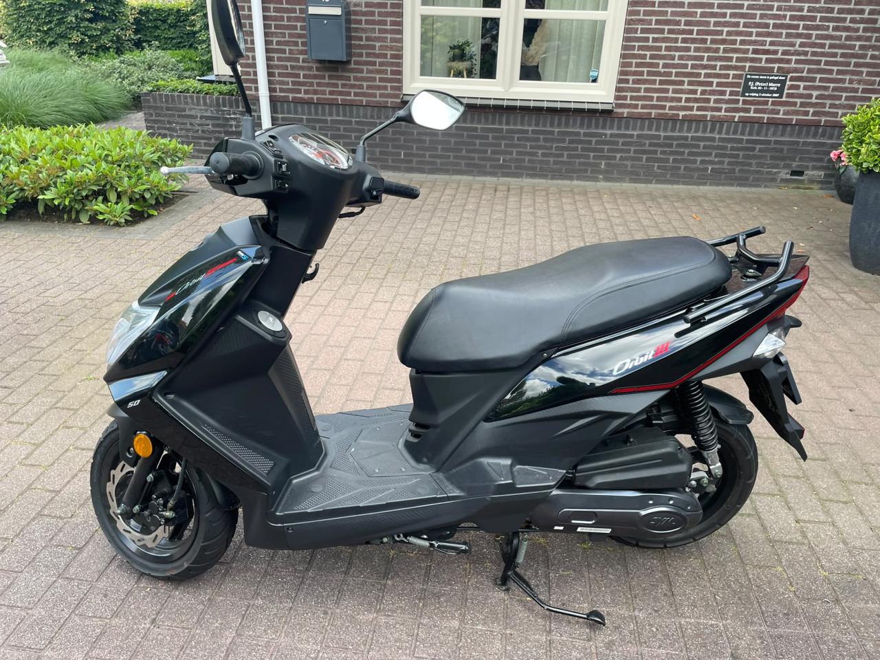 Te koop mooie scooter!