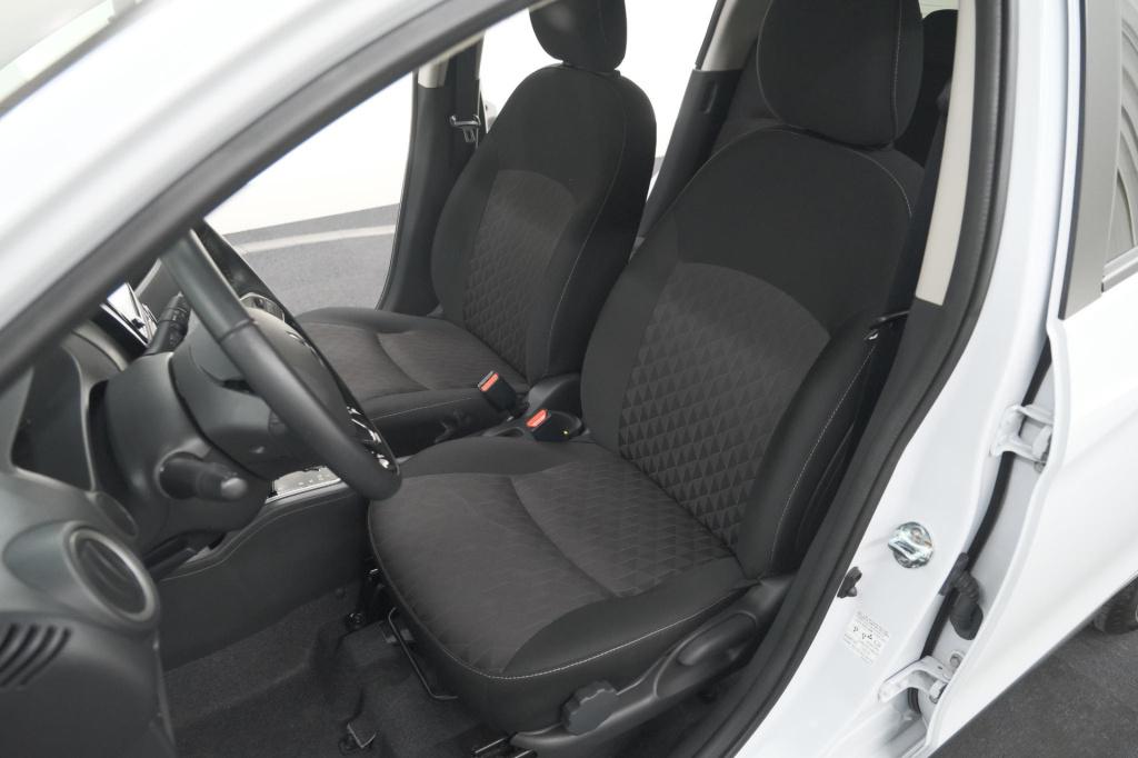 Mitsubishi Space Star 1.2 intense | automaat! | apple carplay | allseason b