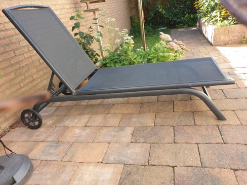 Ligstoel tuinstoel ligbed