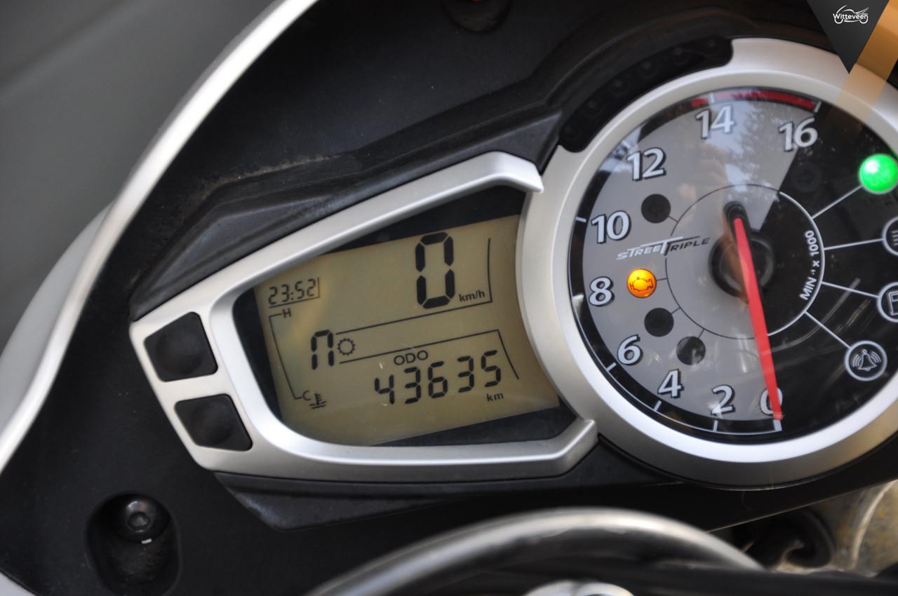 Triumph Street Triple 675