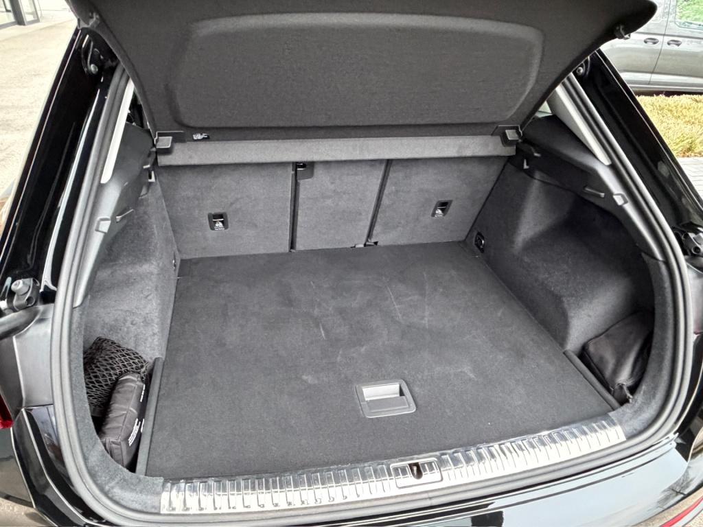 Audi Q3 35 tfsi 150pk s-tronic advanced | trekhaak | camera | keyless | ele