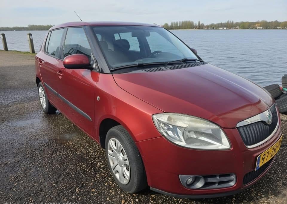 Skoda Fabia AUTOMAAT 1.6 benzine Trekhaak
