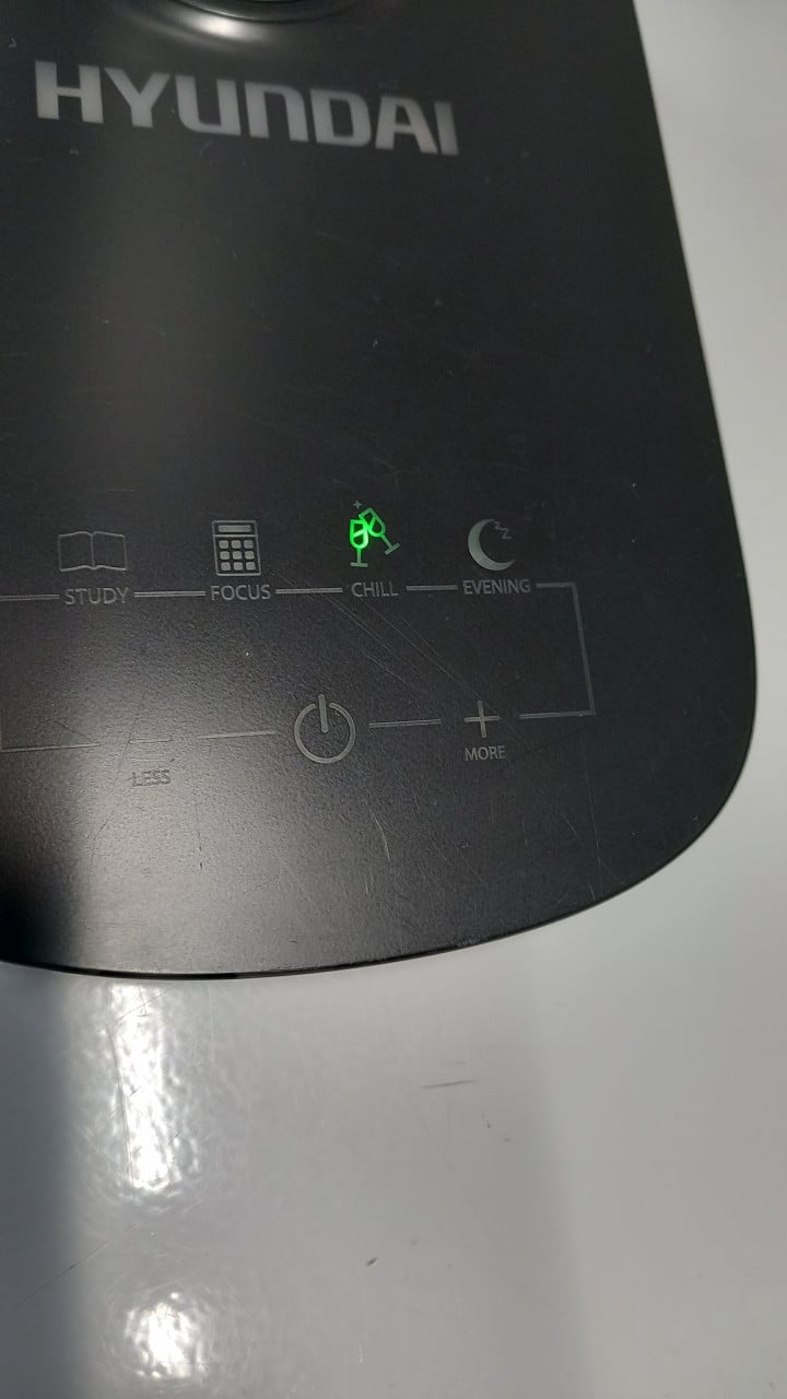 Hyundai Led Bureaulamp met USB oplader