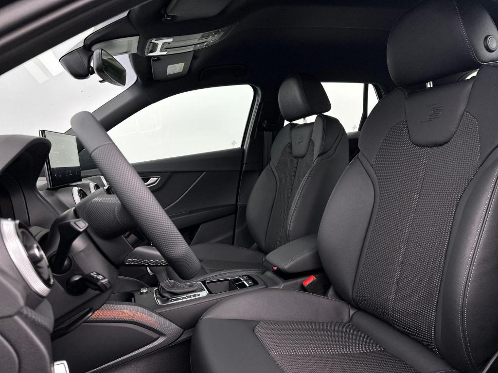 Audi Q2 s edition 35 tfsi 110 kw / 150 pk hatchback 7 vers