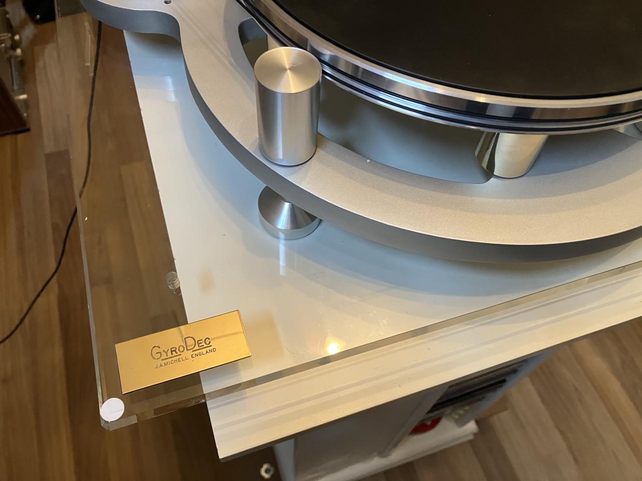 Michell GyroDec met Omega.1 arm en Ortofon Rondo Red MC platenspeler