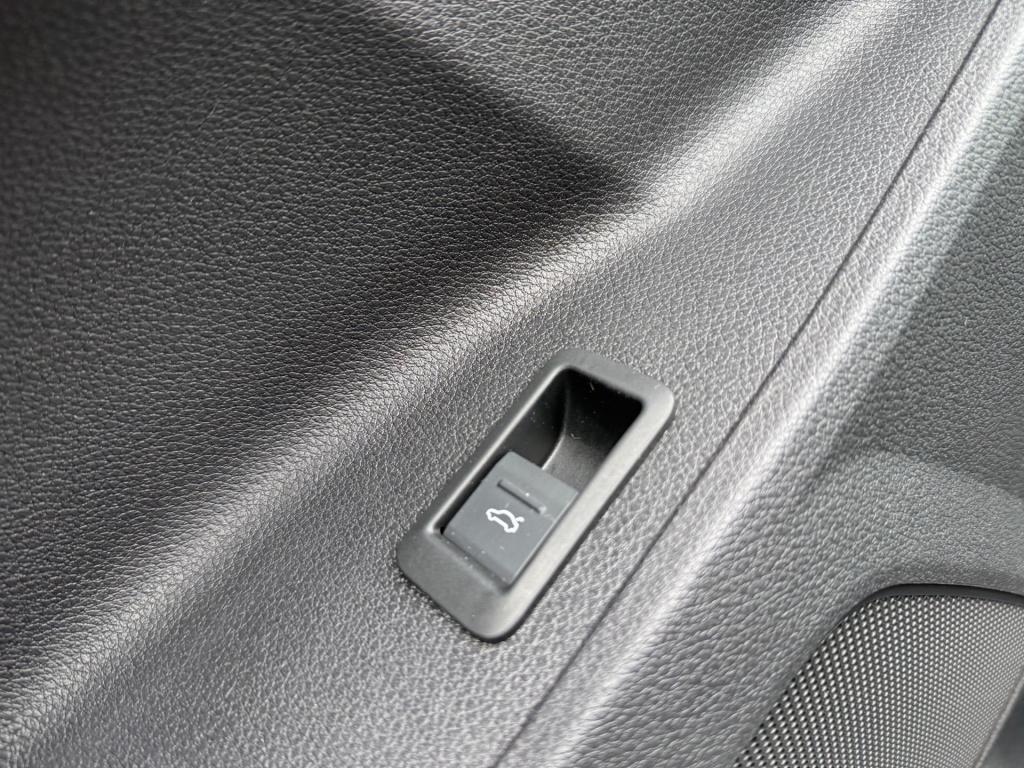 Audi Q3 sportback 35 tfsi s edition * panoramadak * 360 camera * trekhaak