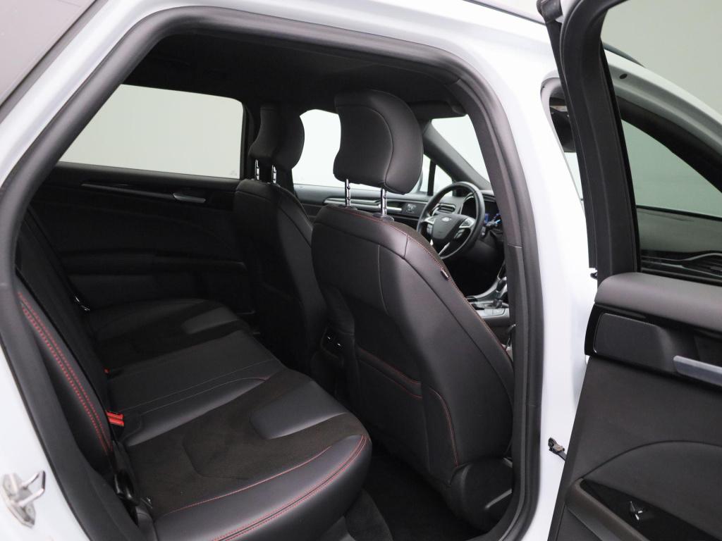 Ford Mondeo wagon 2.0 ivct hev st-line | automaat | navigatie | apple carpl