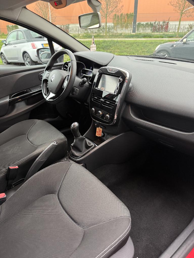 Renault Clio 0.9 - expression