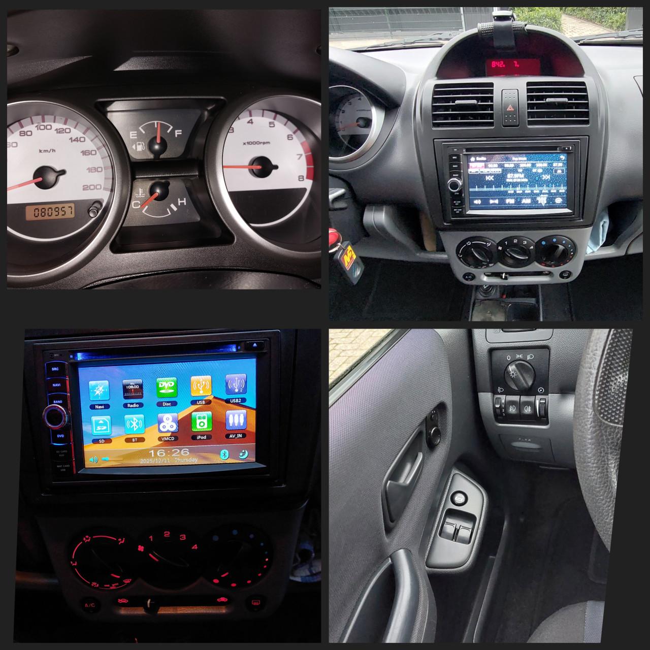 Subaru Justy 1.3i-16V, 80.9xx km!, 19-2-'27 APK, 4x4, Trekhaak, Zilvergrijs