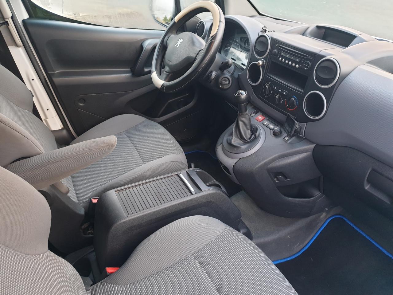 PEUGEOT PARTNER 1.6  # NIEUWE A.P.K. #  2012