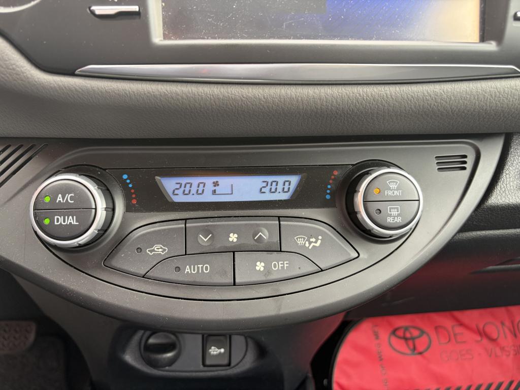 Toyota Yaris 1.5 hybrid aspiration automaat | nav | camera