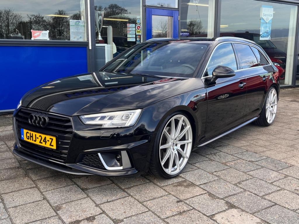 Audi A4 avant 35 tfsi m-hev sport s line black edition, standkachel, wegkla