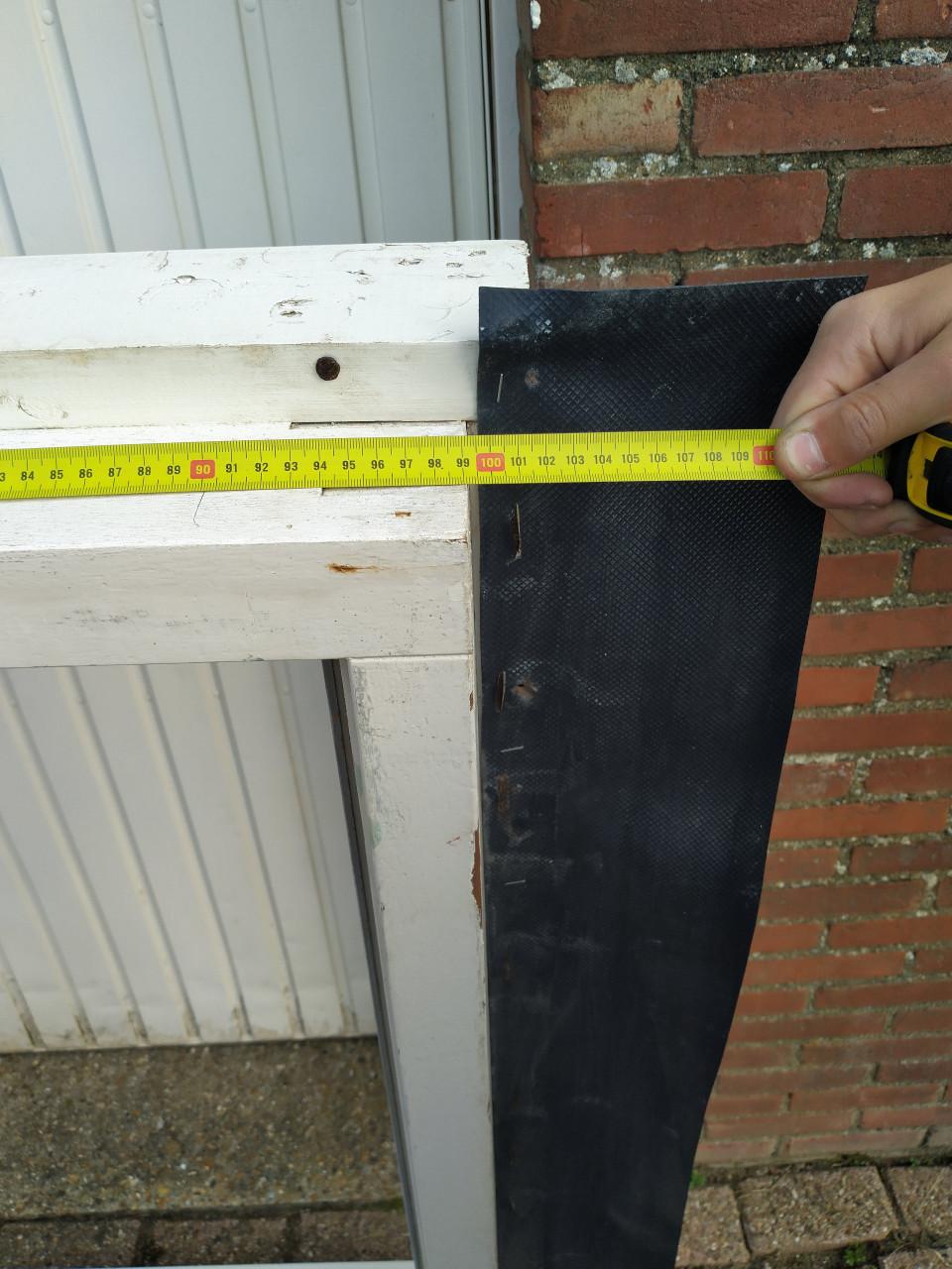 Kozijn met openslaand raam