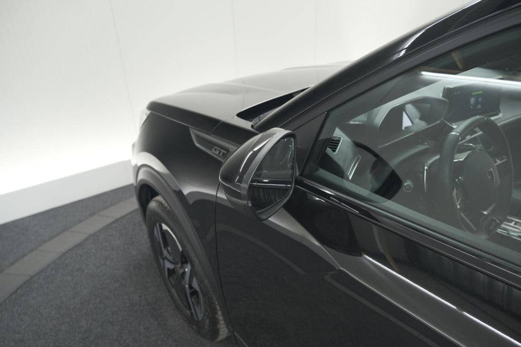 Peugeot 2008 puretech 130 eat8 gt | 360 camera | adaptieve cruise control |