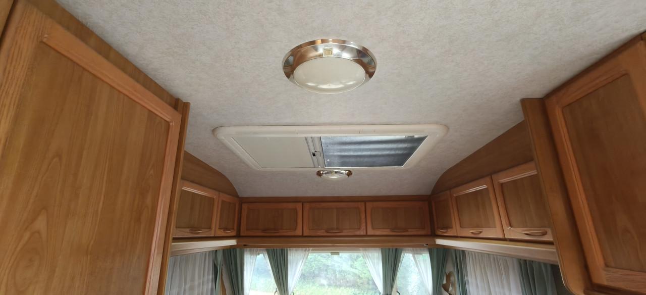Hylander HD 380 van 1999 B.