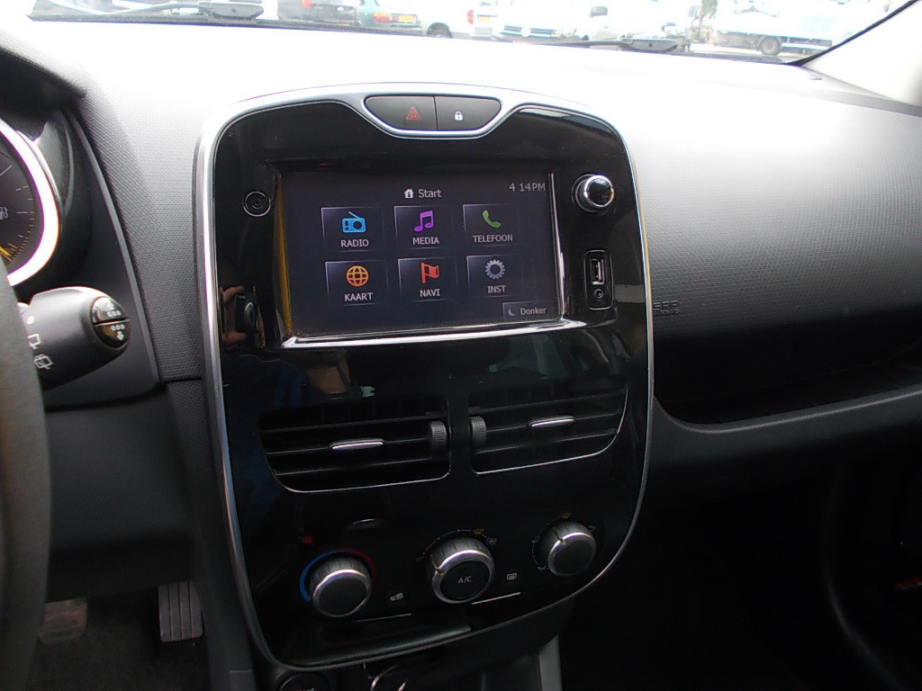 Renault Clio 0.9 tce estate, navigatie, cruise-contr. tr.h