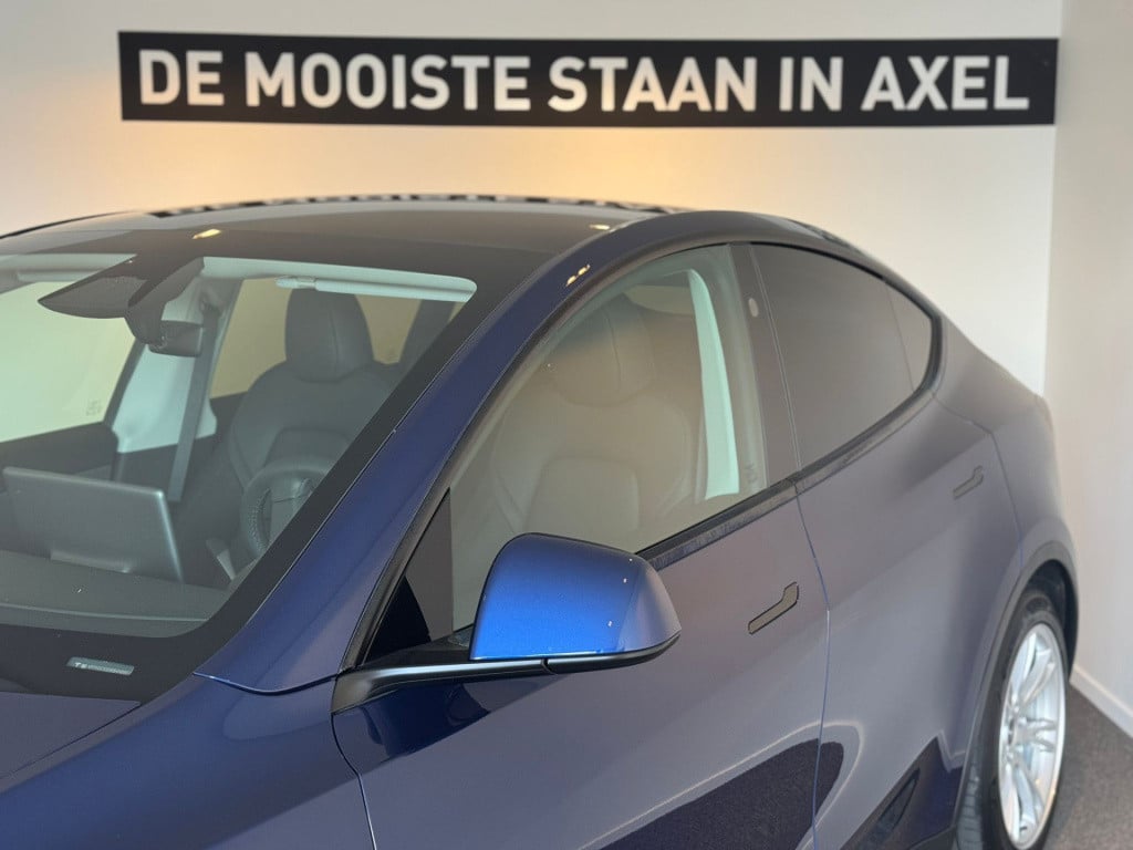 Tesla Model Y rwd 58 kwh