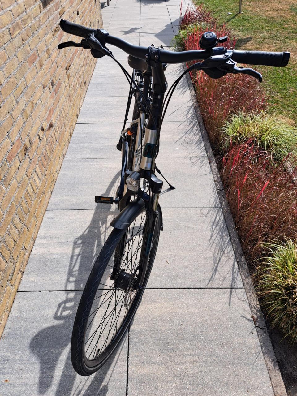 GERESERVEERD damesfiets trekking touring fiets Kalkhoff