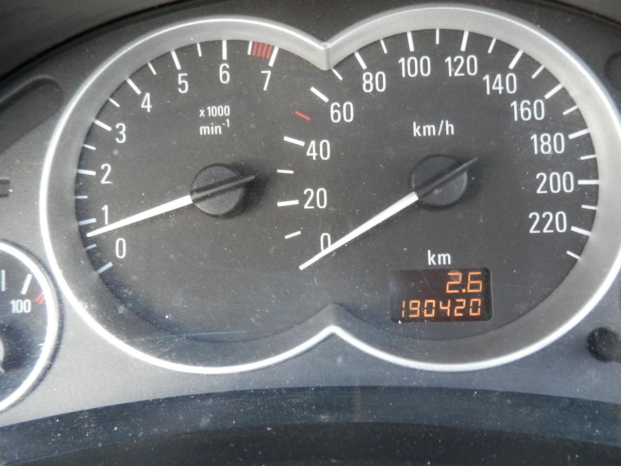 Auto Garant Biedt Aan: Opel Tigra 1.4 16v Sport