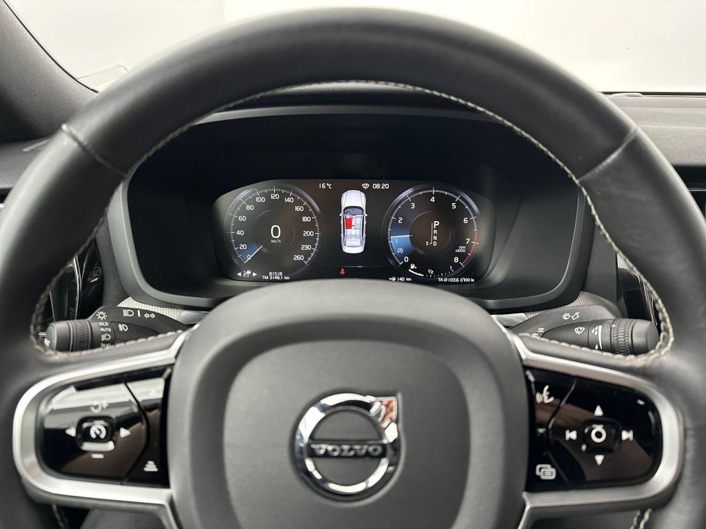 Volvo S60 t4 190pk r-design| 360camera| trekhaak| adap.cruise