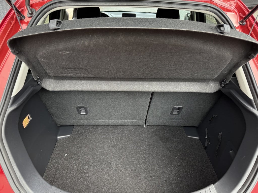Mazda 2 1.5 skyactivg skl gt // dealer onderhouden //