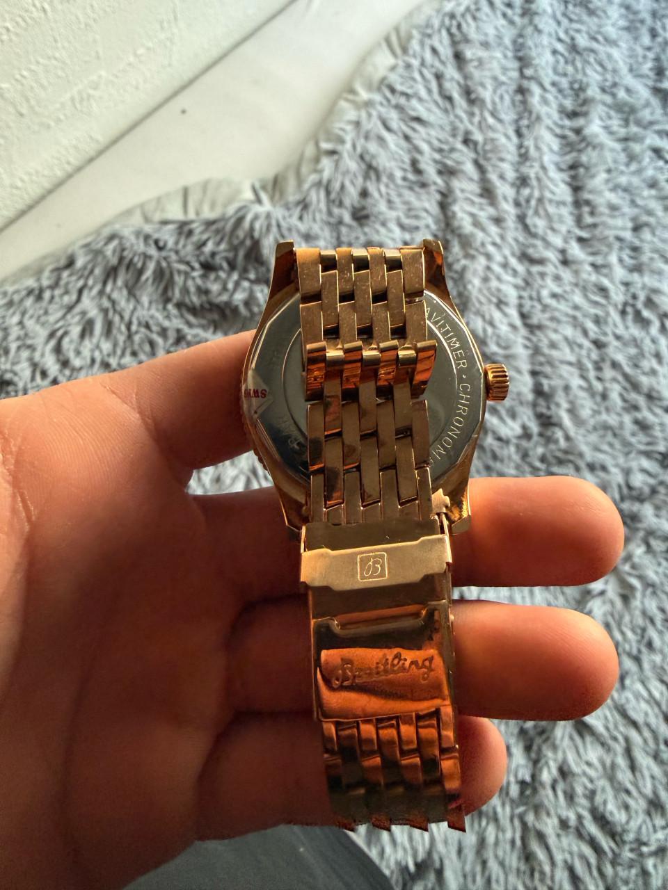 Breitling  Chronometer in roségoud, stoer Diesel horloge.