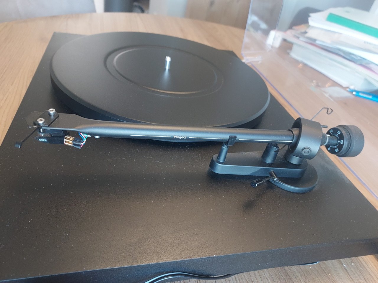Pro-ject Debut III platenspeler + nieuwe naald
