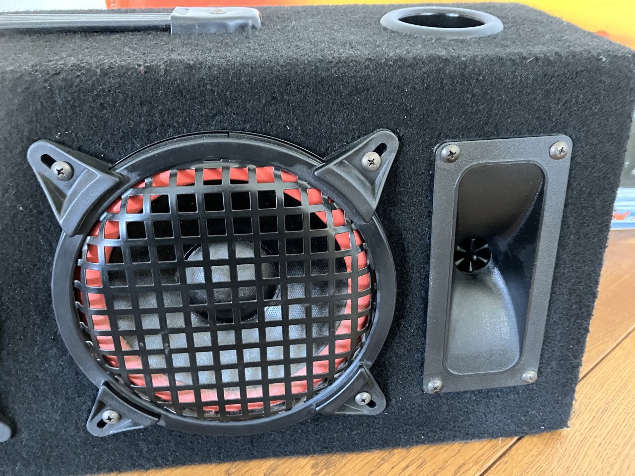 Marquant 327 – vintage boombox