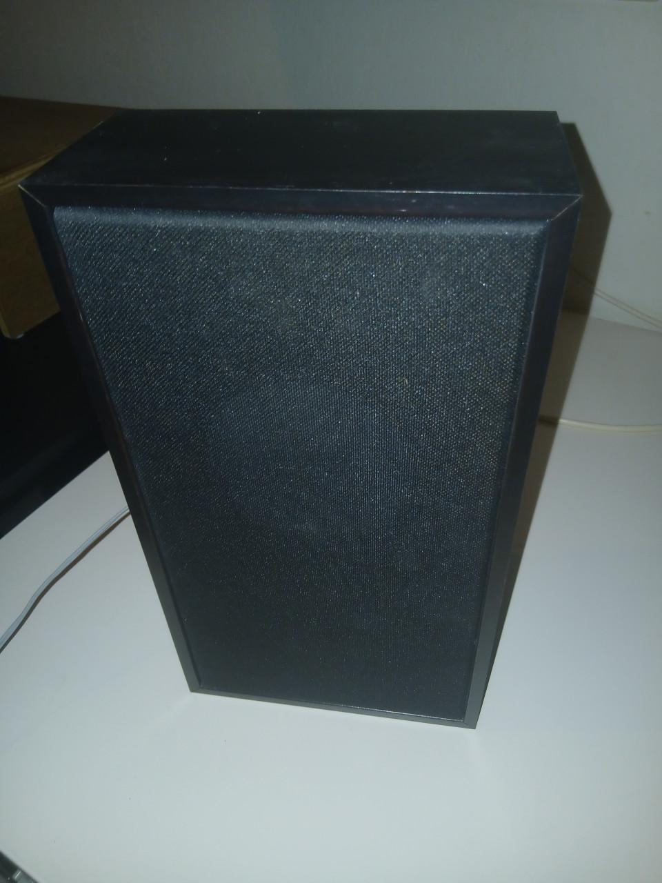 Box speaker voor stereotoren