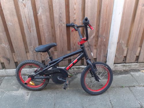 Jongensfiets BMX 16 inch zwart / rood