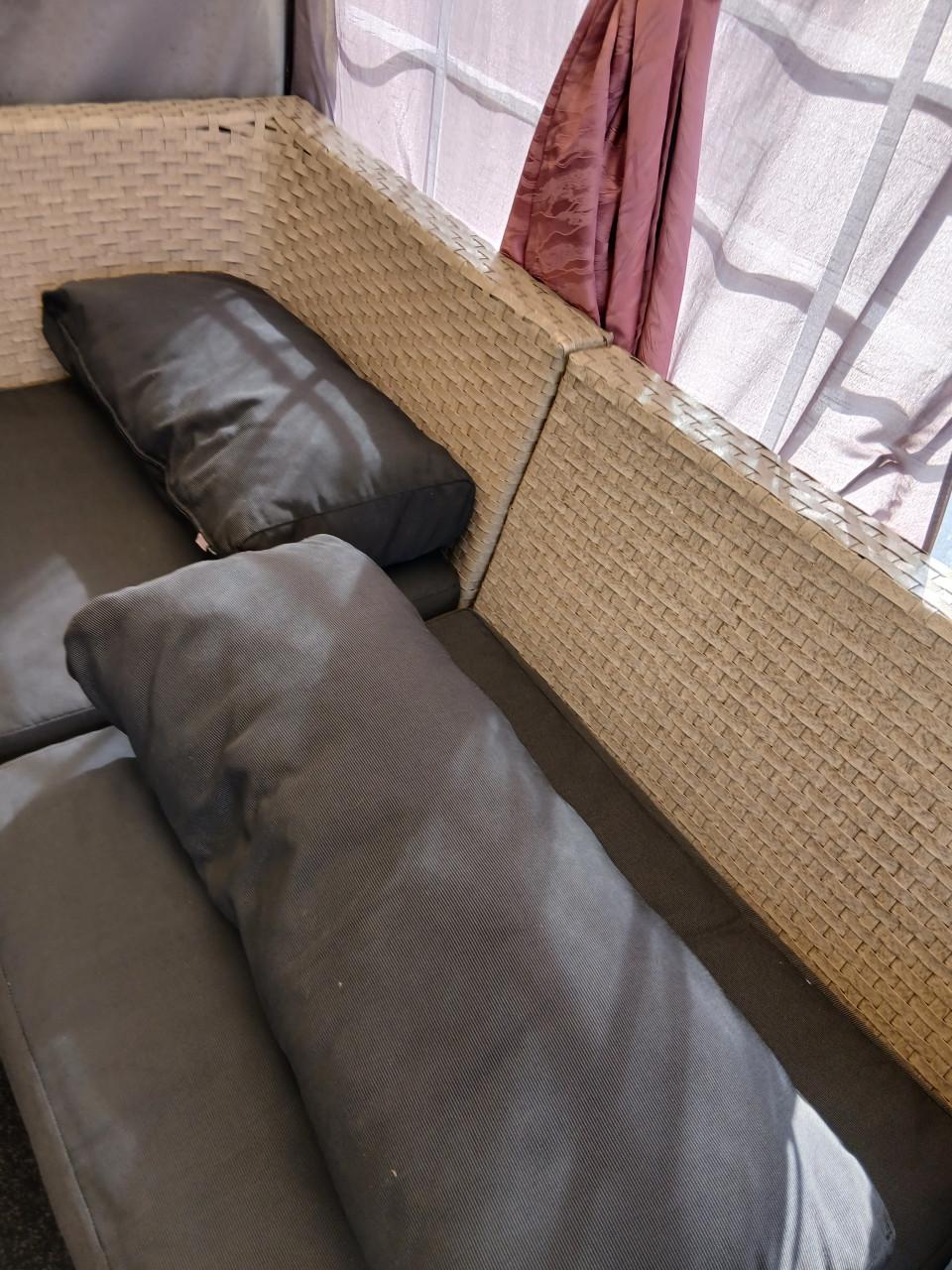 Mooie Lounge set 250x250 op halen set is in sublieme staat