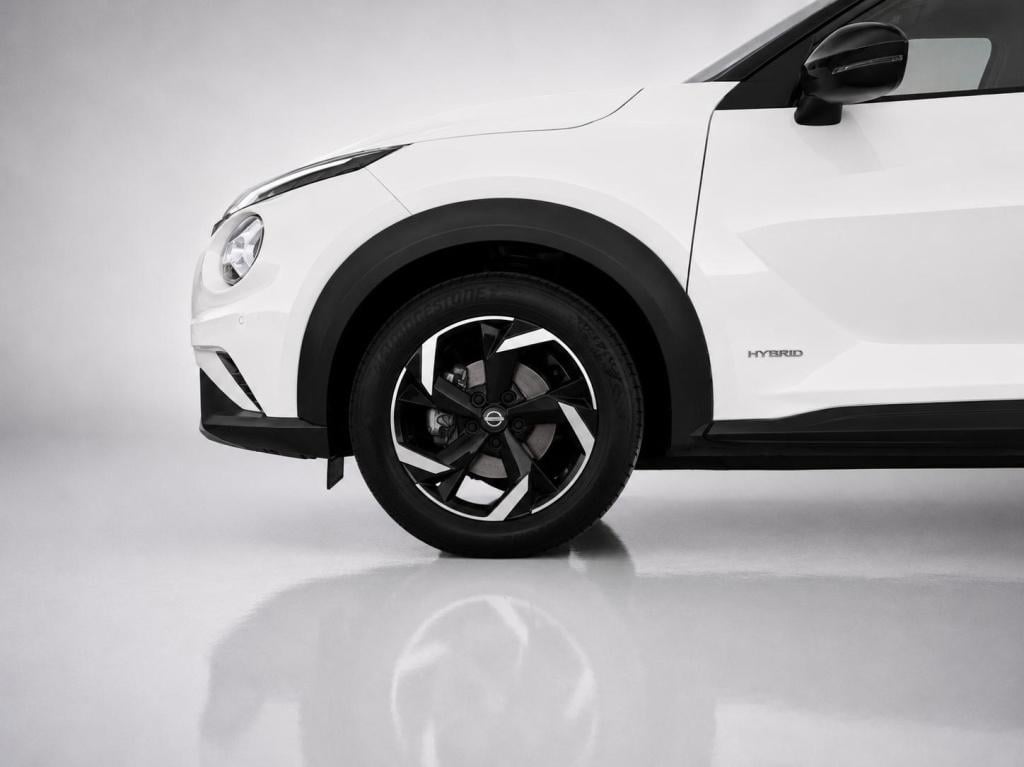 Nissan Juke 1.6 hybrid n-connecta