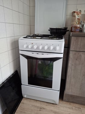 GERESERVEERD - Gasstel oven combinatie