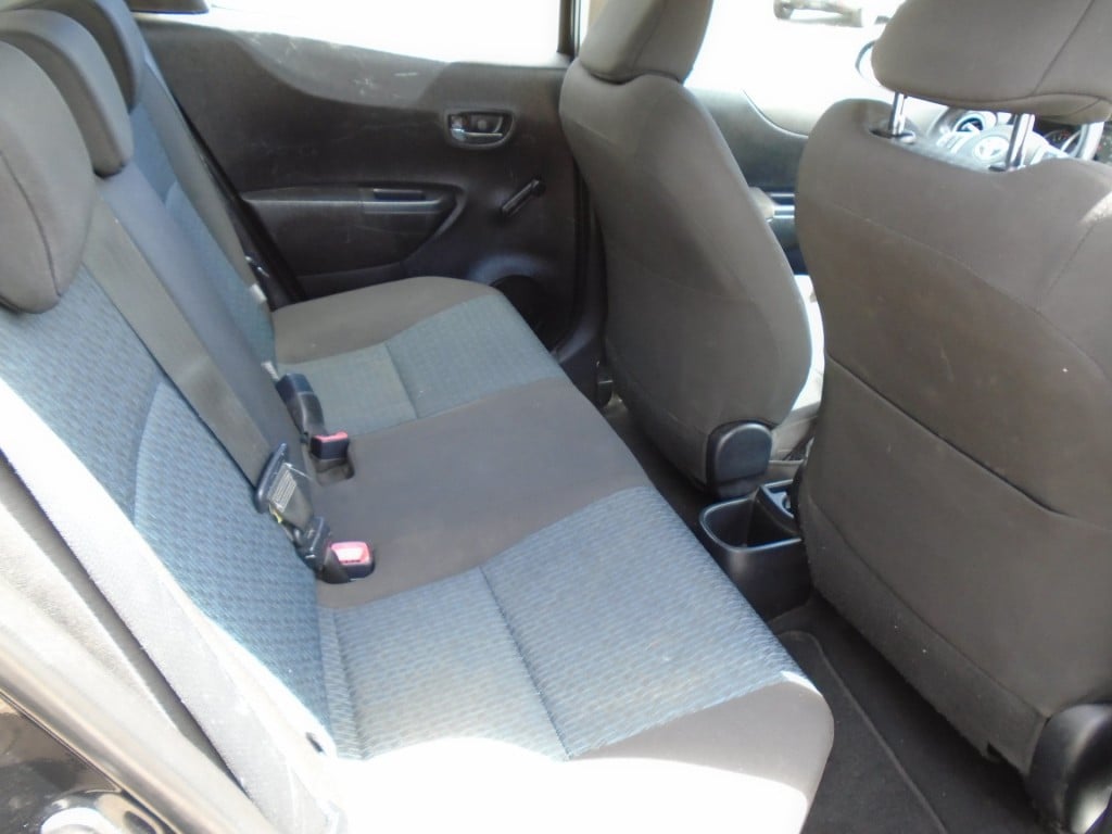 Toyota Yaris 1.0 vvt-i aspiration