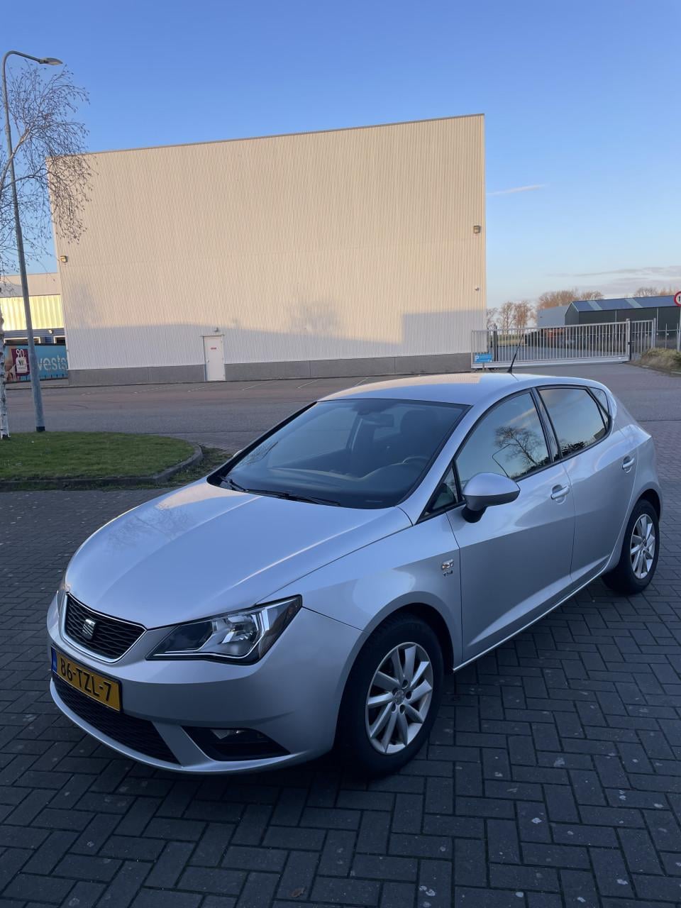 Seat Ibiza 1.2 TSI 77KW 2012 Grijs | NAP