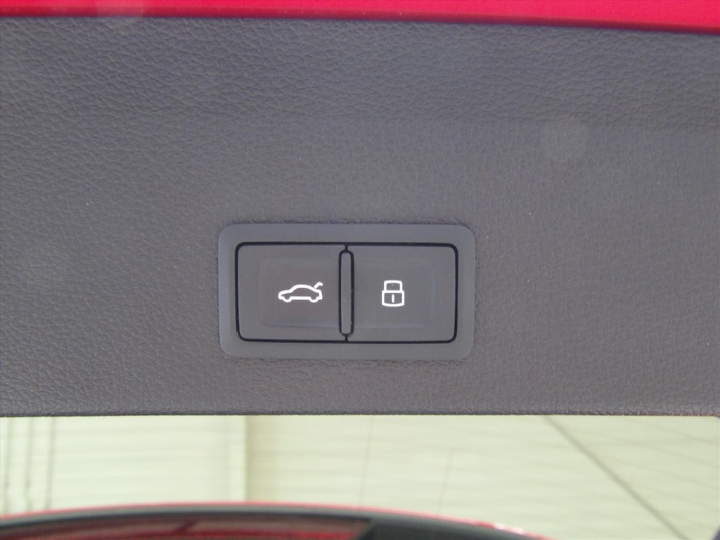 Audi Q2 35 tfsi 150pk s tronic s line edition
