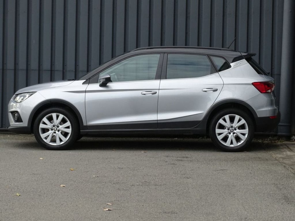 Seat Arona 1.0 tsi xcellence business intense trekhaak