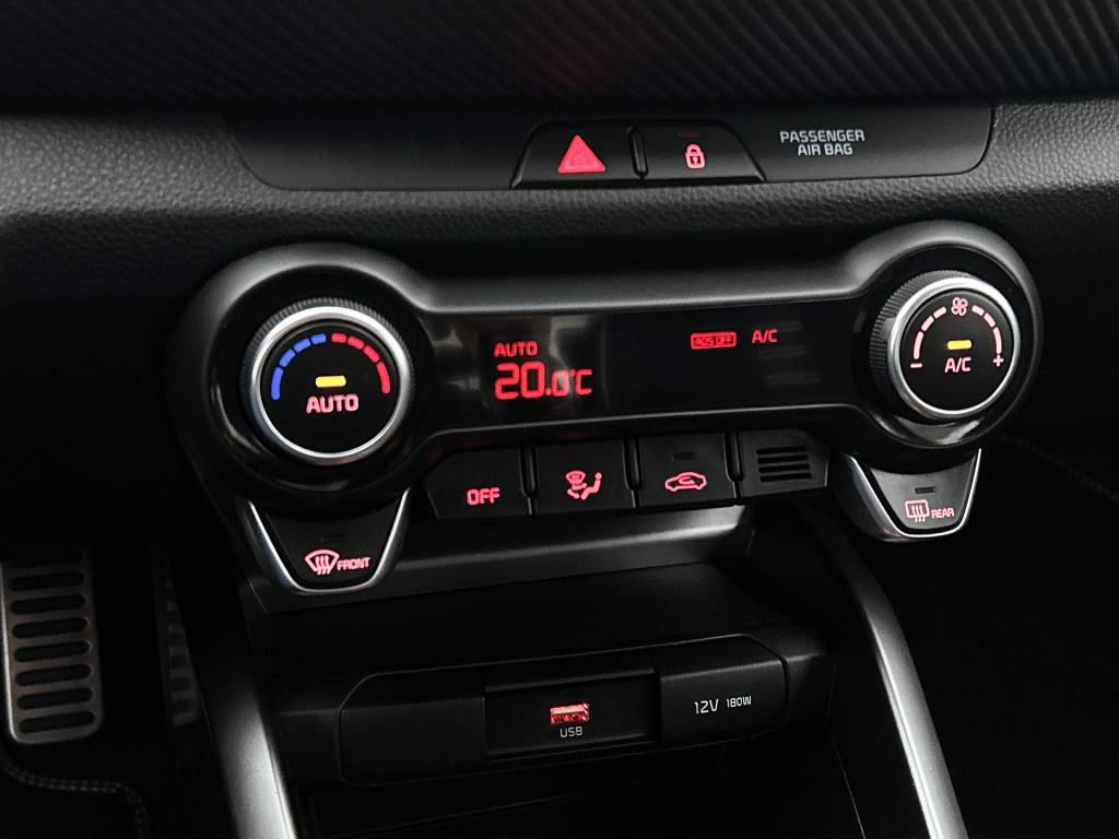 Kia Stonic 1.0 t-gdi mhev gt-line | stoel- en stuurverwarming | achteruitri