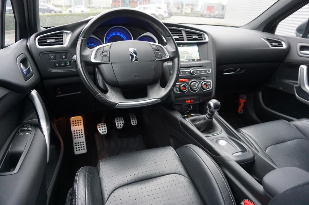 Ds Ds 4 crossback 1.2 puretech so chic climate / navi / leder / cruise / le