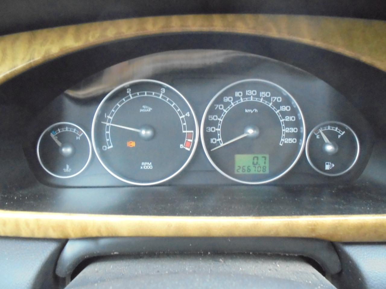 Jaguar X-Type 2.0D Privilege (2005) – Klusauto / Zo meenemen!!!!