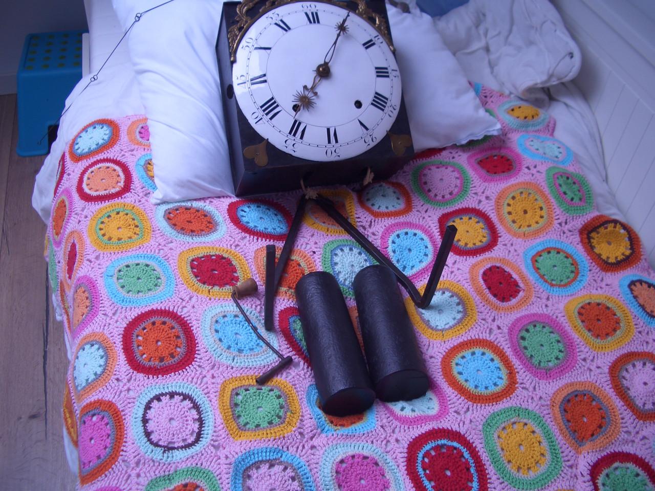 Antieke comtoise klok anno 1800 haan uitvoering