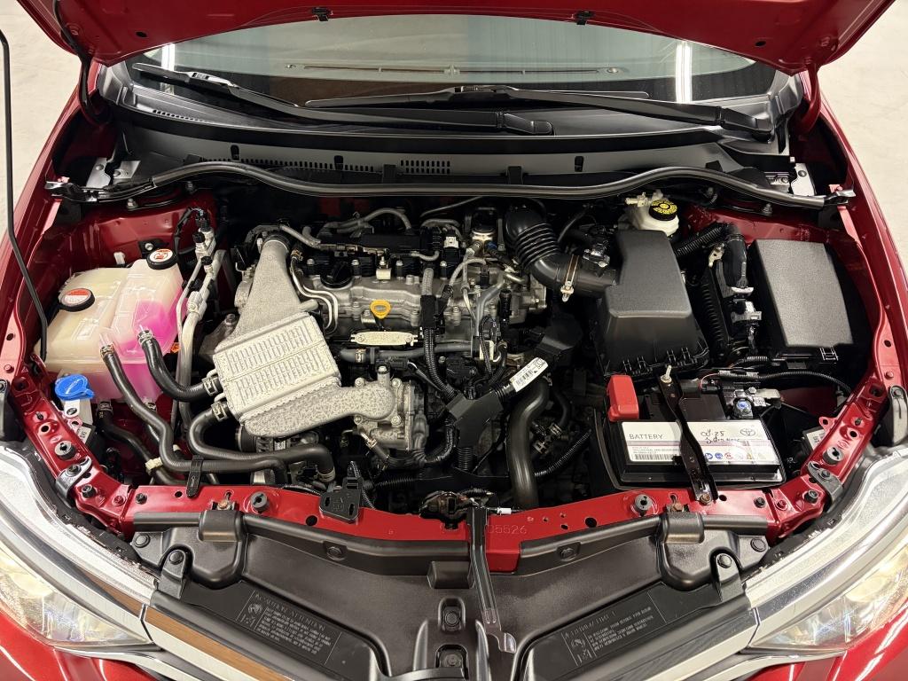 Toyota Auris 1.2t volcano edition