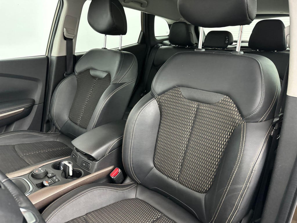 Renault Kadjar 1.2 tce bose | trekhaak 1500 kg | automaat | stoelverwarming