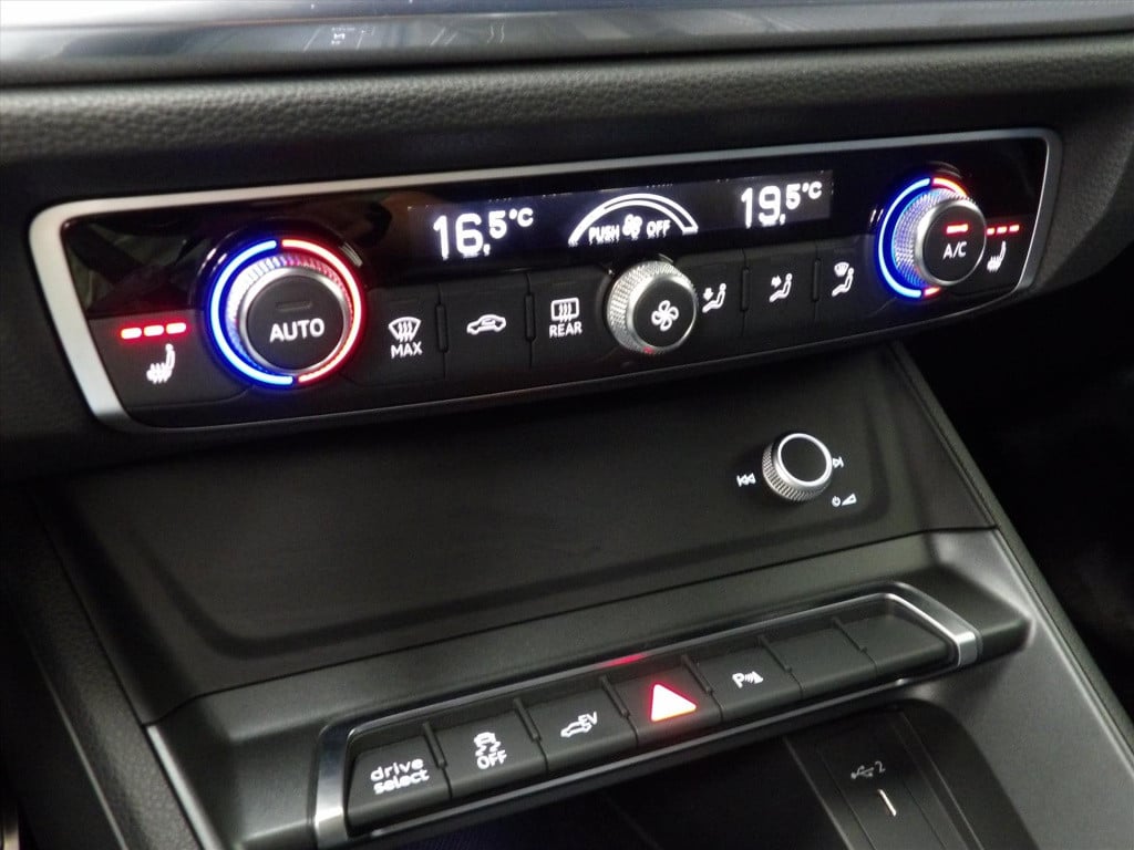 Audi Q3 sportback 45 tfsi e 245pk phev s tronic s-line